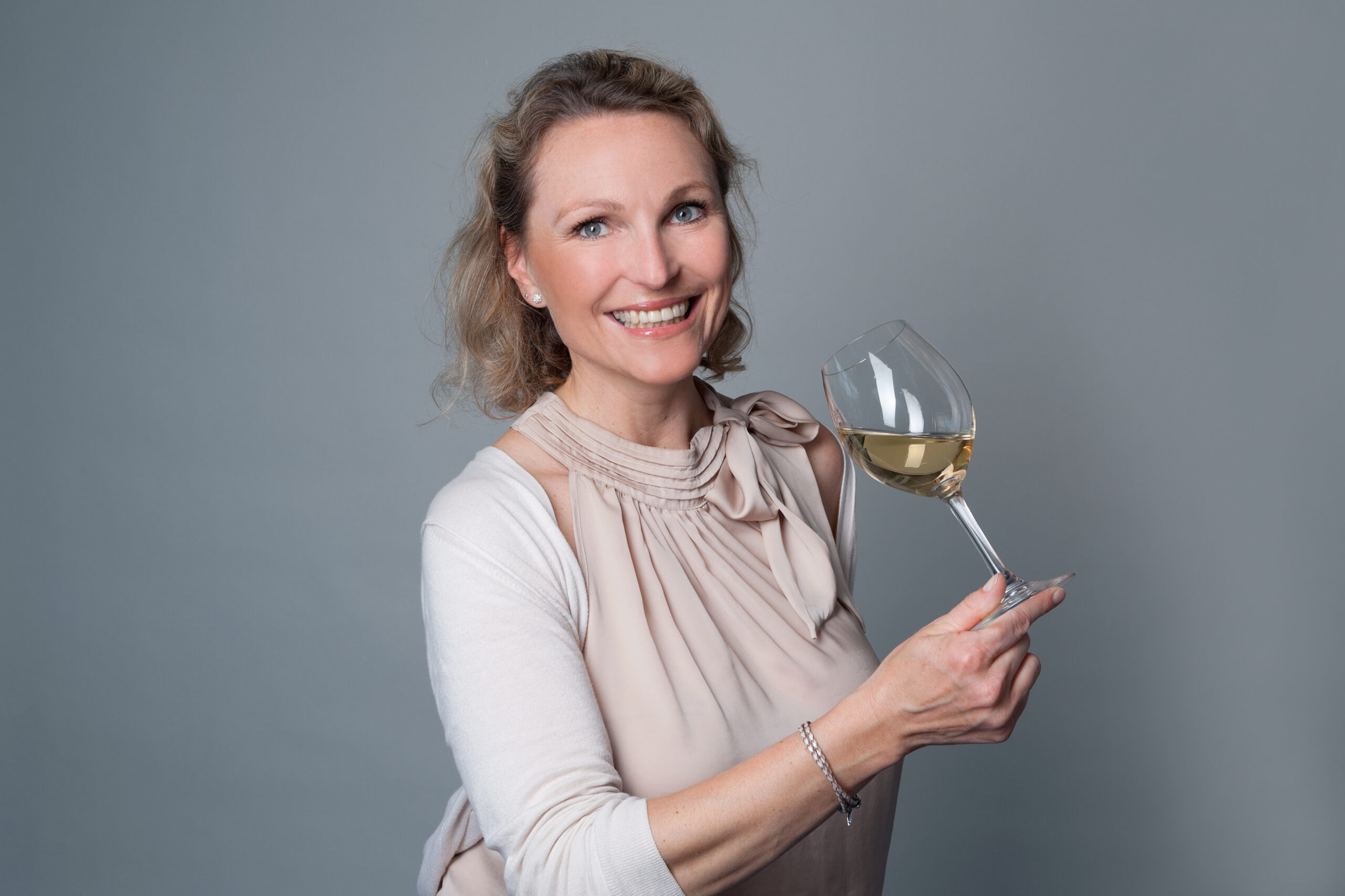 Nicole Vaculik – Vinesse