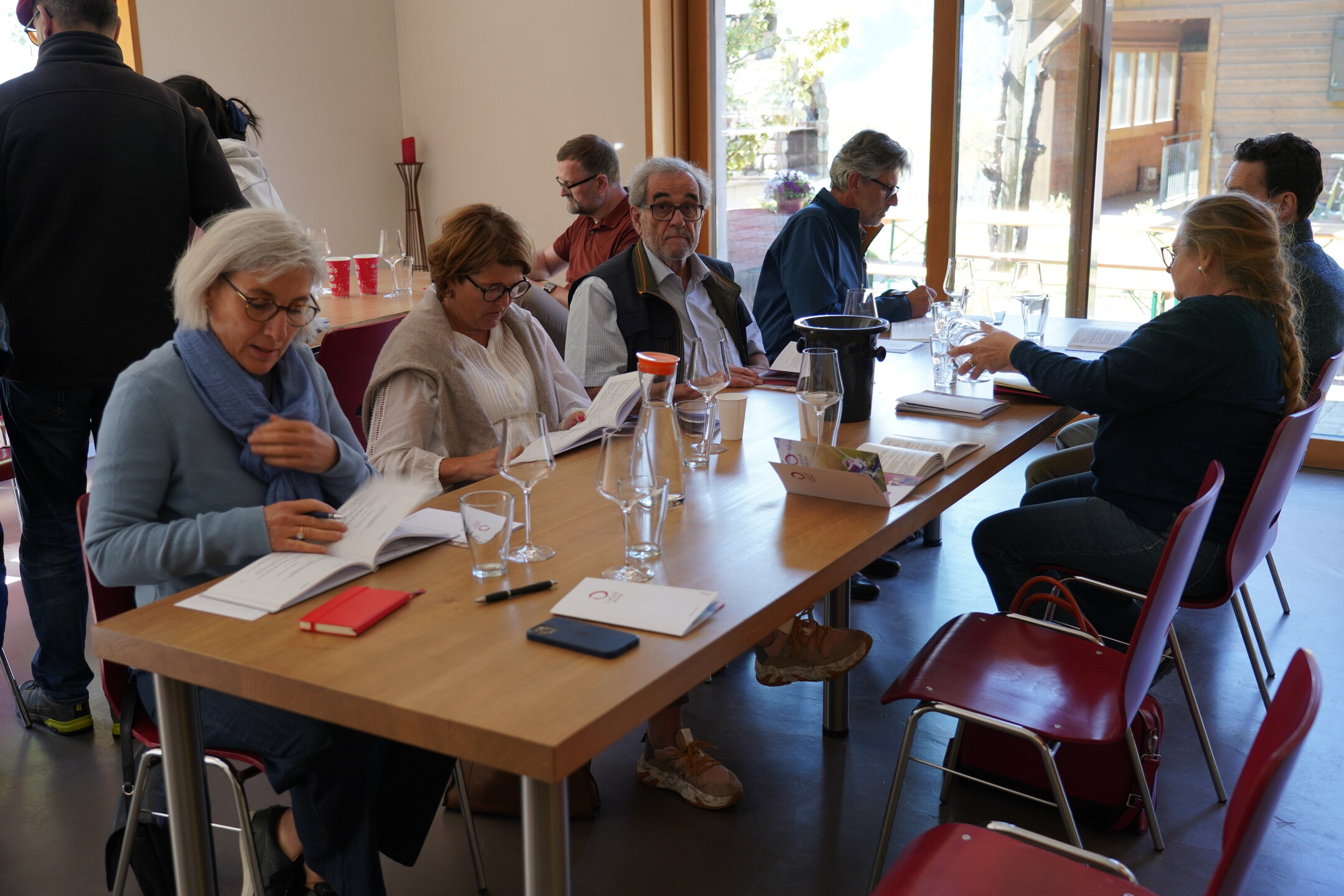 Reisebericht Tag 4 der FuW Wein-Fachstudienreise in die Schweiz 2022 Nr. 7 Verkostung der Liesch-Weine