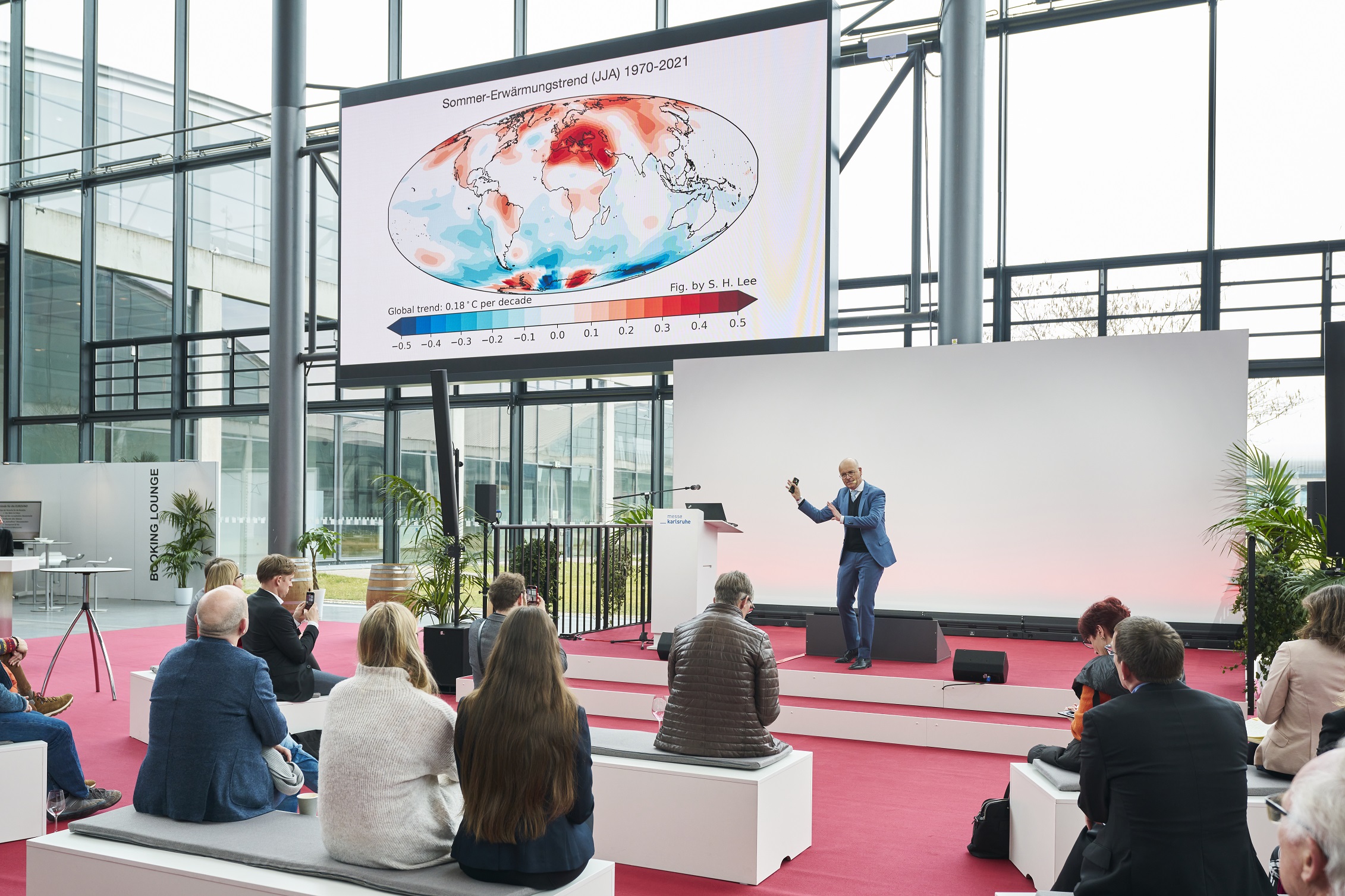 ARD-Meteorologe Karsten Schwanke hielt eine Keynote zum Thema Klimawandel als Herausforderung für die Gesellschaft. Foto: Lars Behrendt